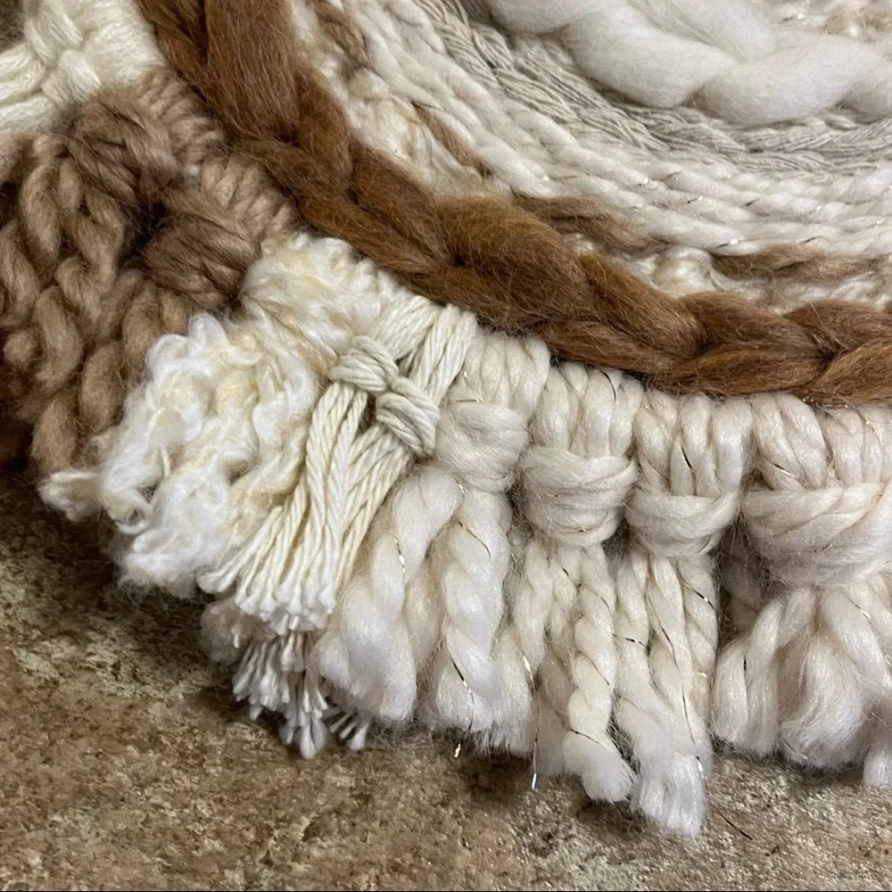 Bohemian Macrame Tassel Fringe Mixed Fiber Wall Ivory Tan Hanging Art Decor